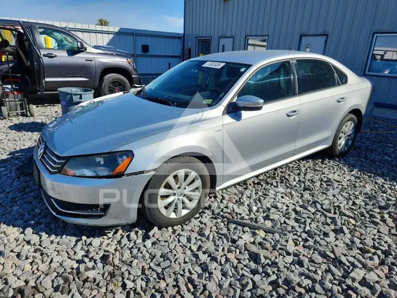 2015 Volkswagen Passat photo
