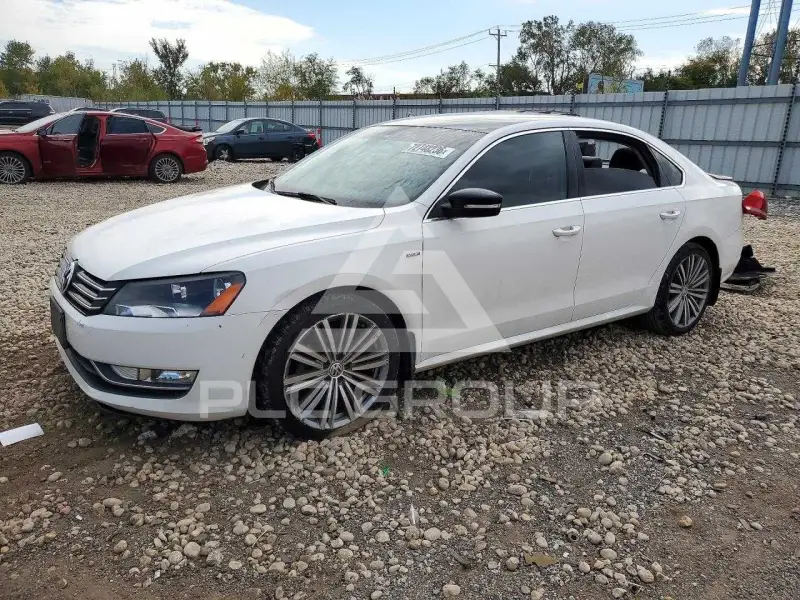 2015 Volkswagen Passat photo