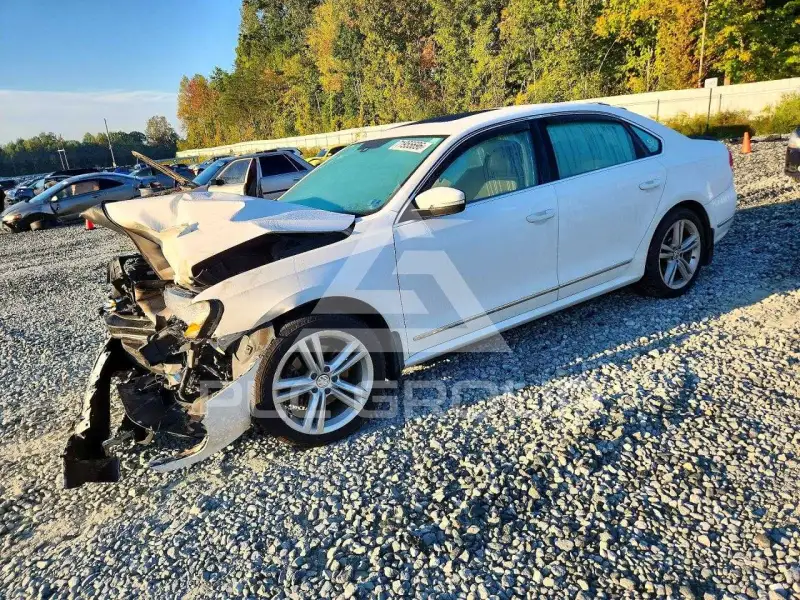 2015 Volkswagen Passat фото