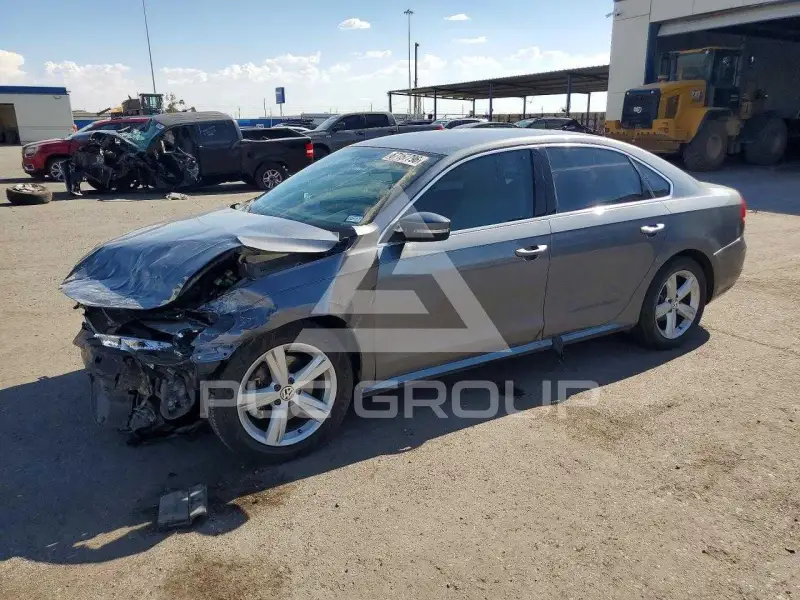 2015 Volkswagen Passat photo