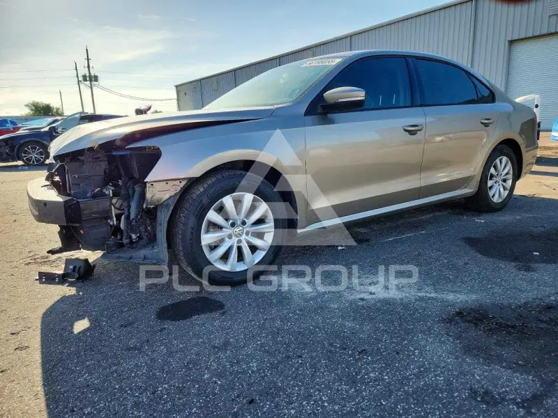 2015 Volkswagen Passat photo