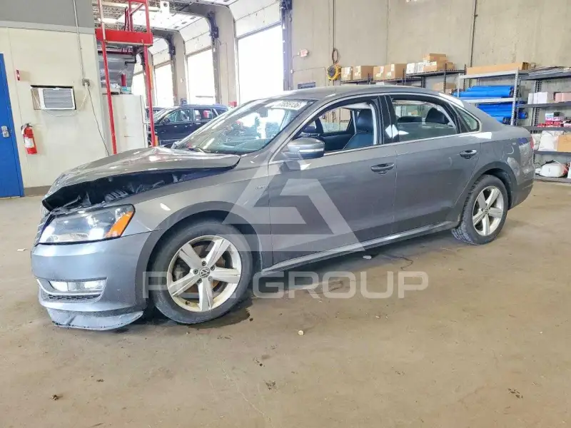 2015 Volkswagen Passat фото