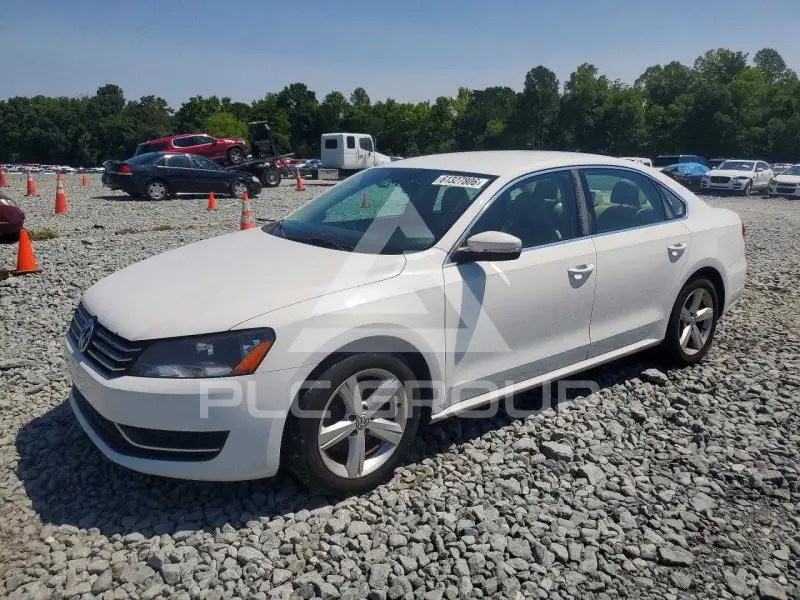 2015 Volkswagen Passat photo