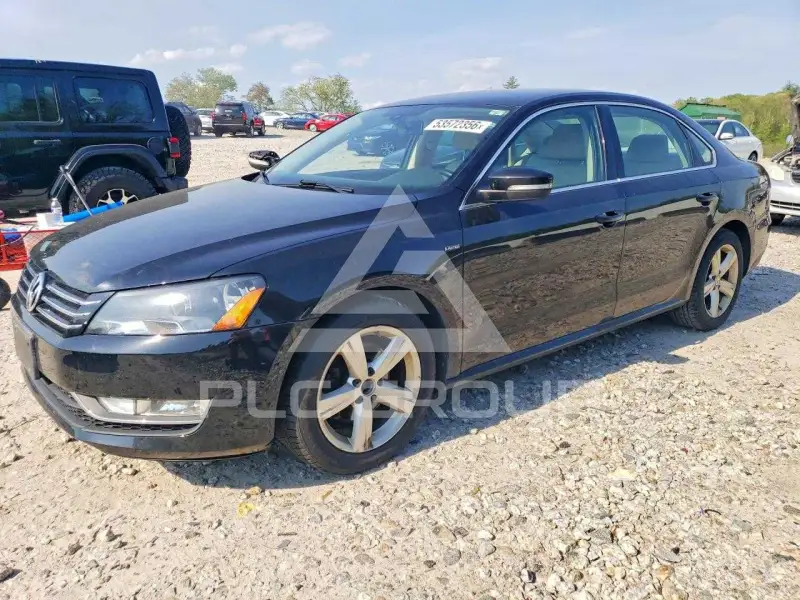 2015 Volkswagen Passat photo