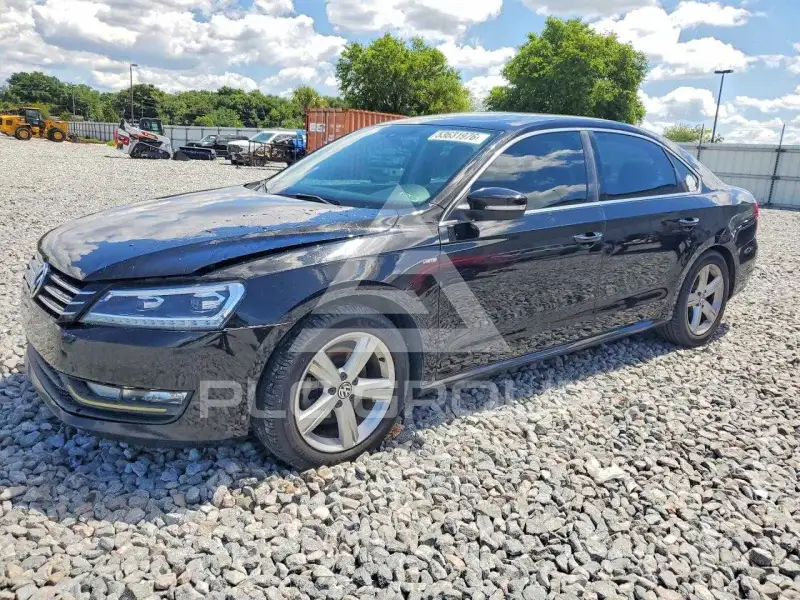 2015 Volkswagen Passat photo