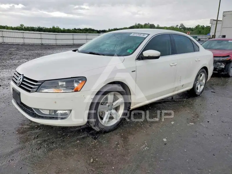 2015 Volkswagen Passat фото