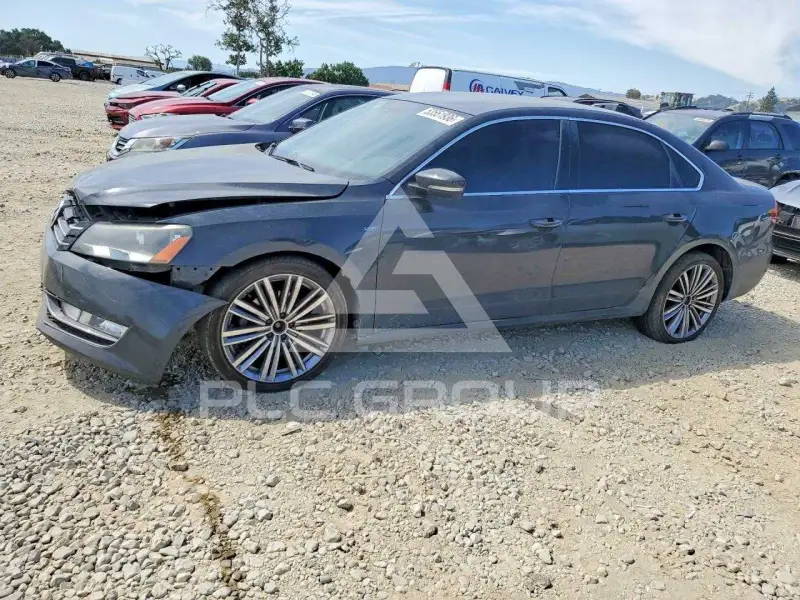 2015 Volkswagen Passat фото