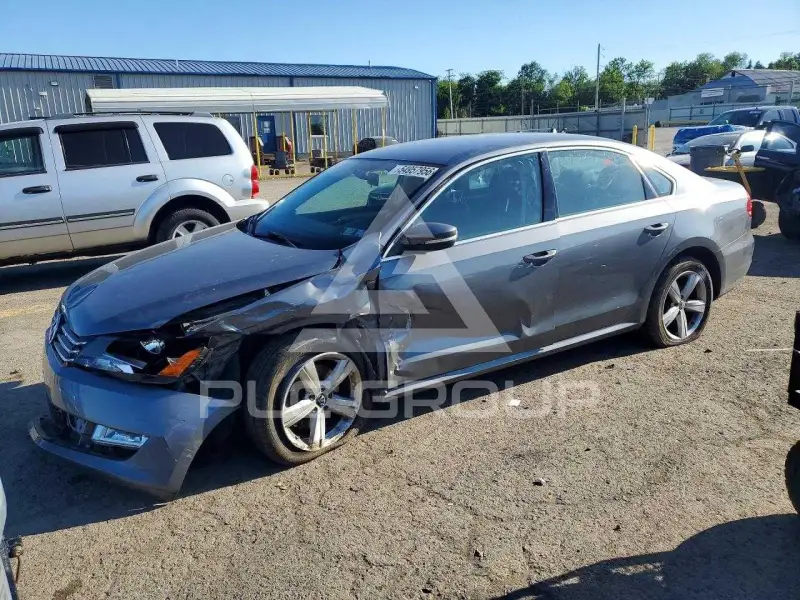 2015 Volkswagen Passat photo
