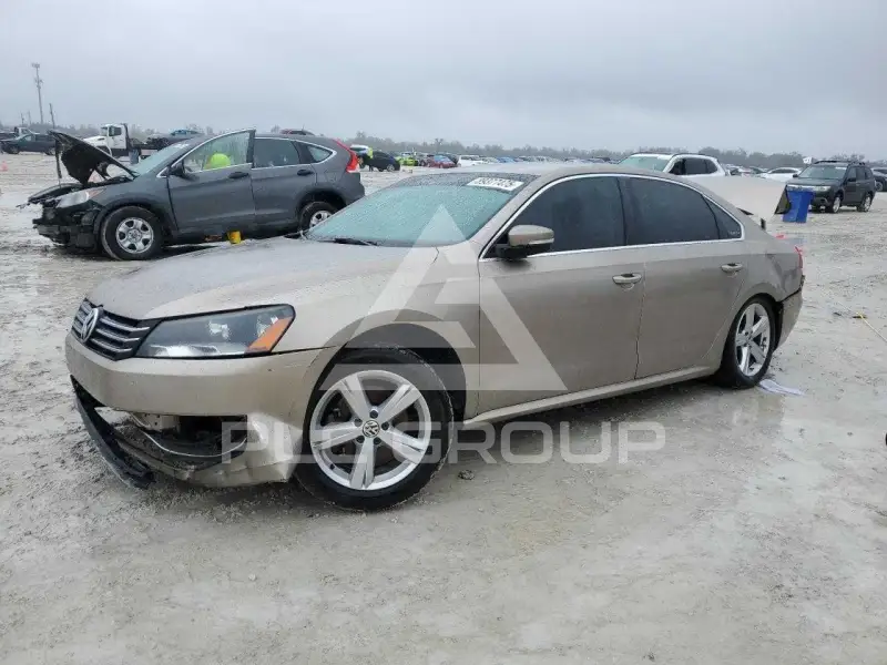 2015 Volkswagen Passat photo