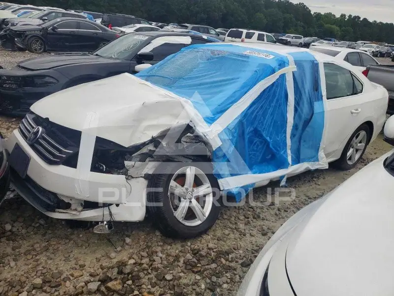 2015 Volkswagen Passat фото