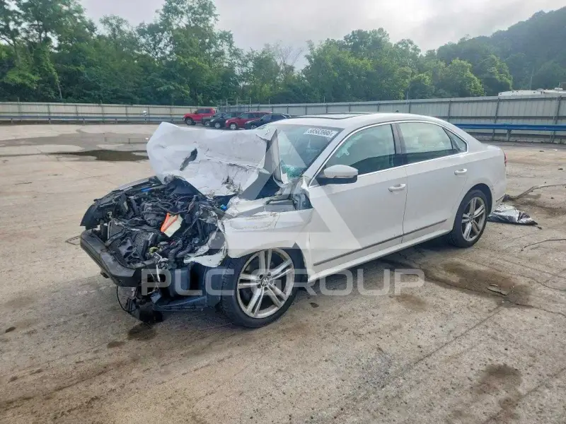 2015 Volkswagen Passat photo