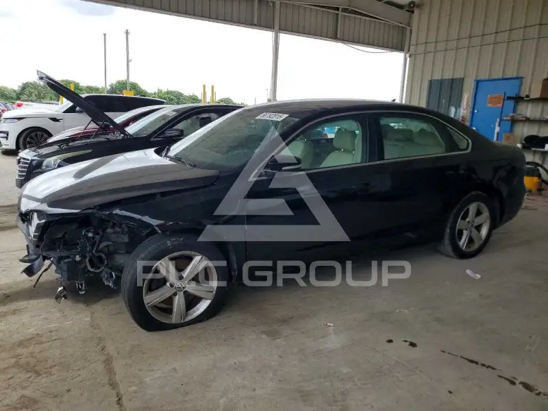 2015 Volkswagen Passat фото