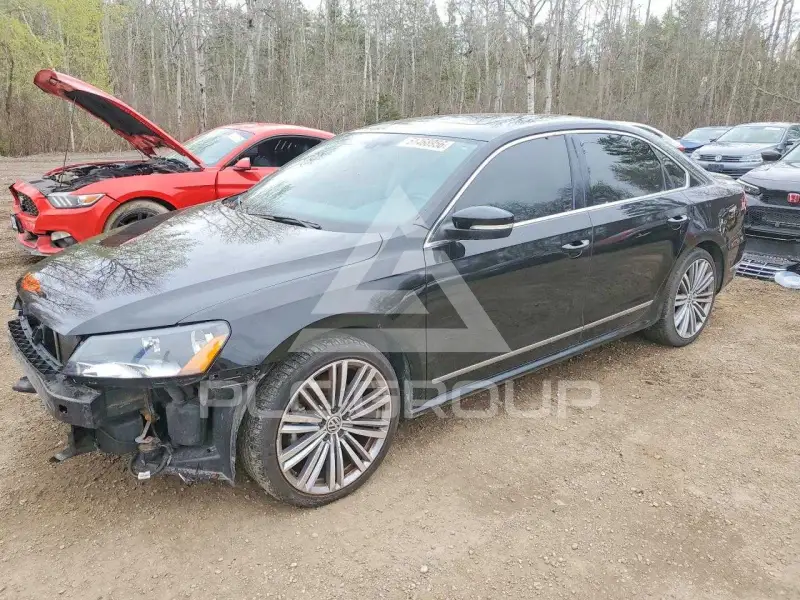 2015 Volkswagen Passat фото