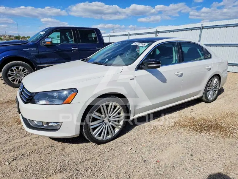 2015 Volkswagen Passat photo