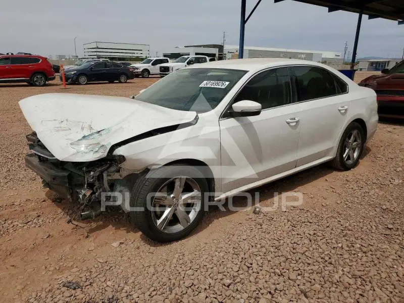 2015 Volkswagen Passat фото