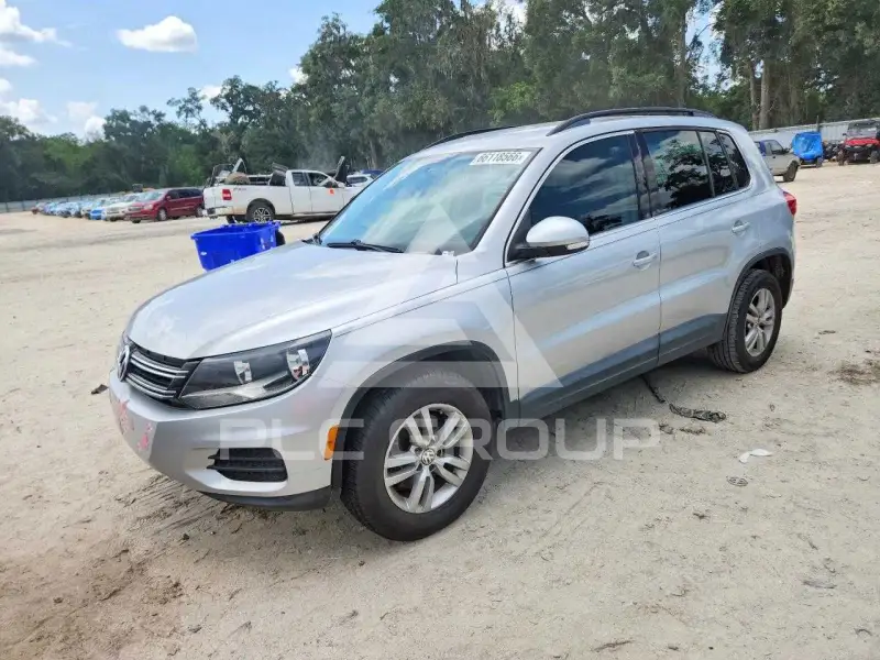 2015 Volkswagen Tiguan фото