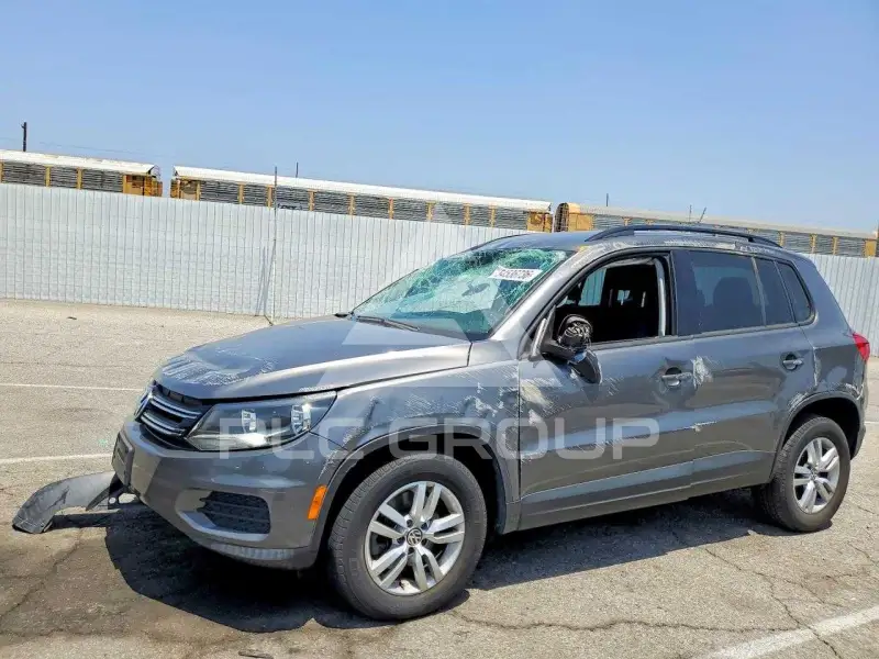 2015 Volkswagen Tiguan фото