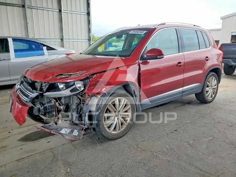 2015 Volkswagen Tiguan фото