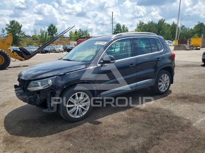2015 Volkswagen Tiguan photo