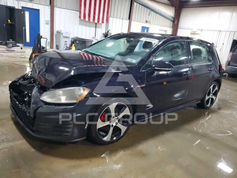 2015 Volkswagen GTI фото