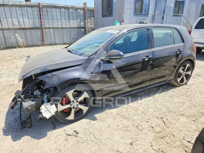 2015 Volkswagen GTI фото