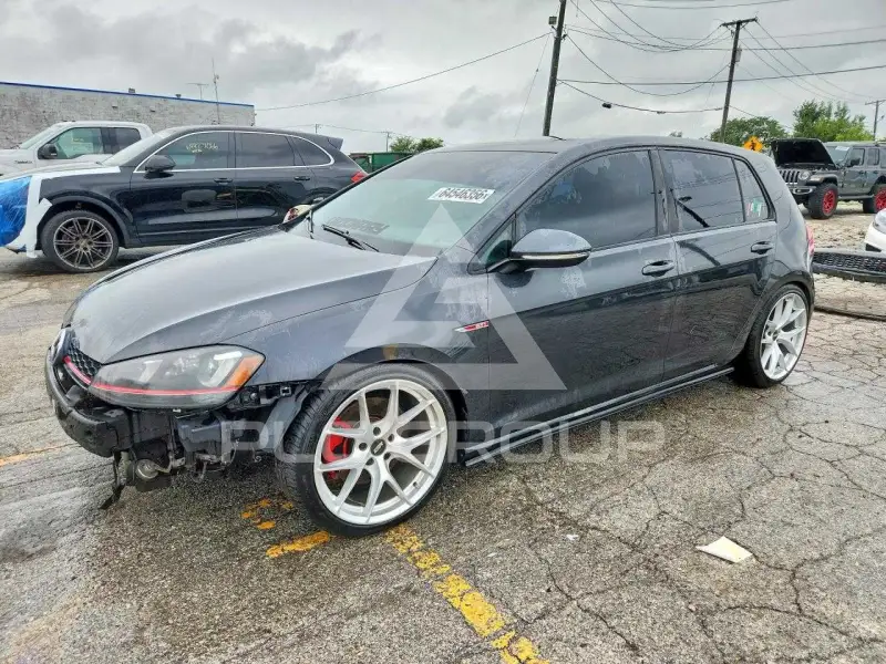 2015 Volkswagen GTI фото