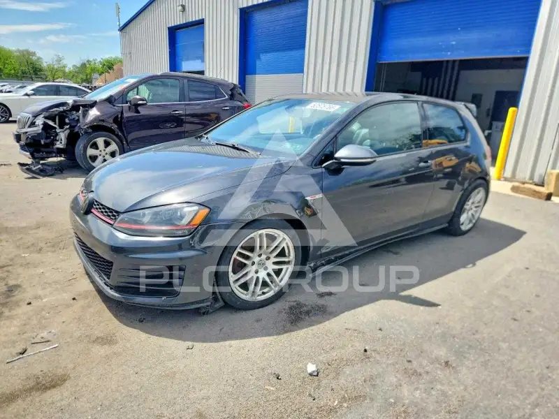 2015 Volkswagen GTI фото