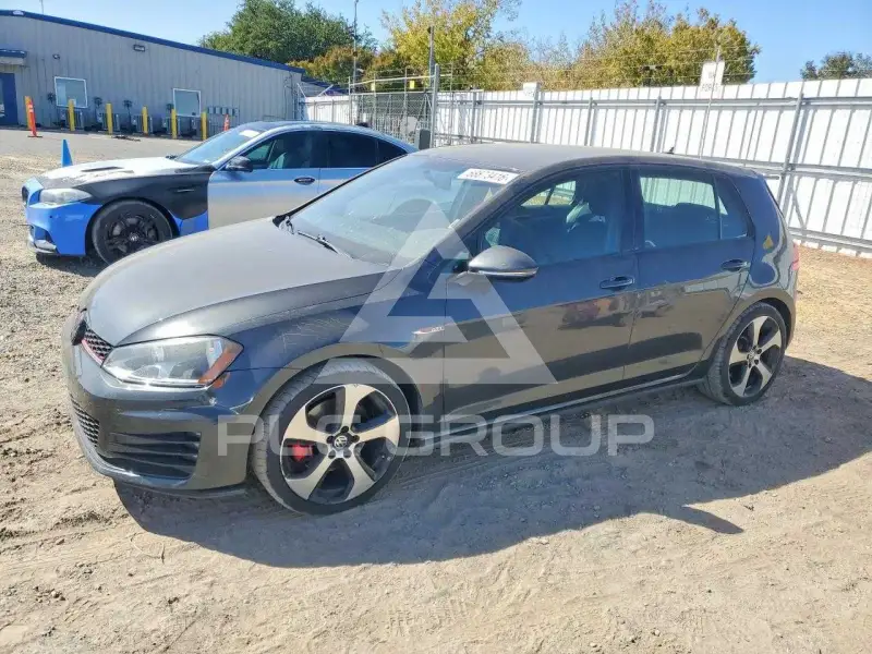 2015 Volkswagen GTI photo