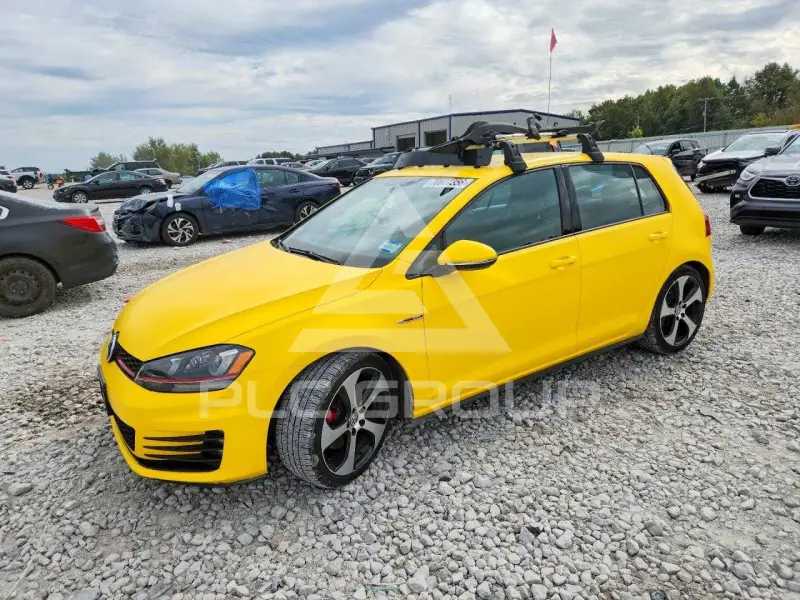 2015 Volkswagen GTI photo