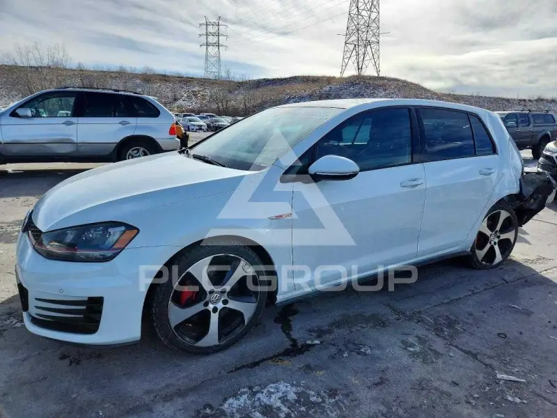 2015 Volkswagen GTI фото