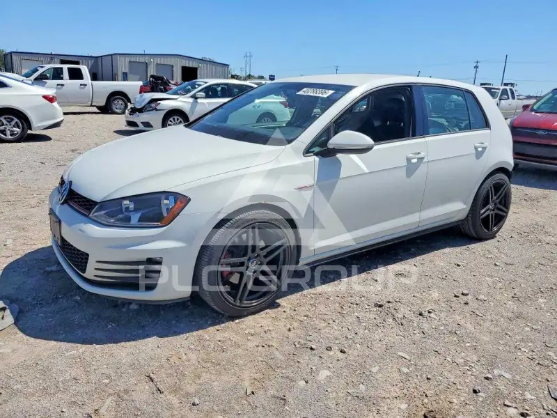 2015 Volkswagen GTI photo