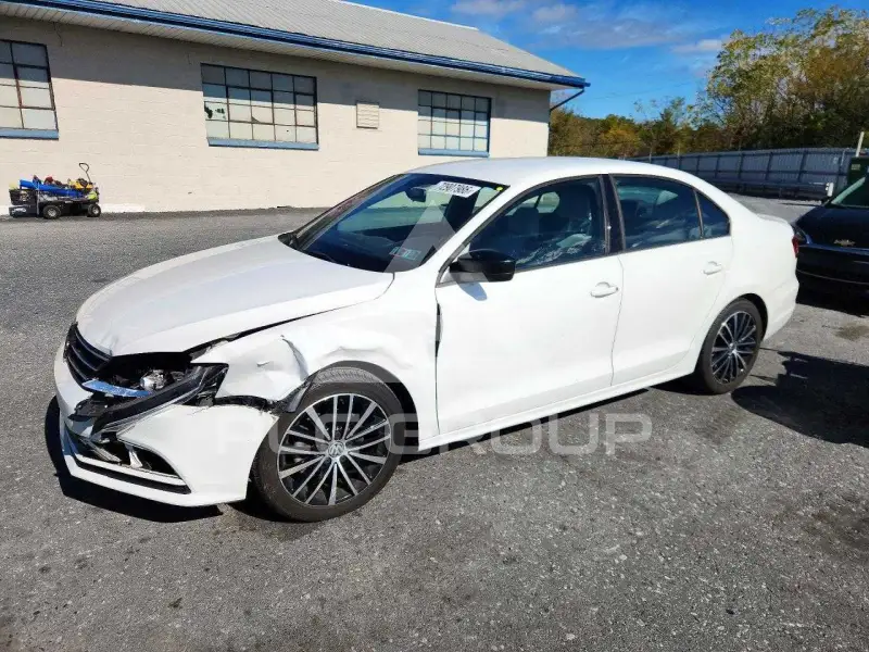 2015 Volkswagen Jetta фото