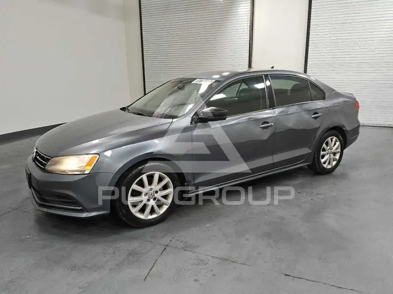 2015 Volkswagen Jetta photo