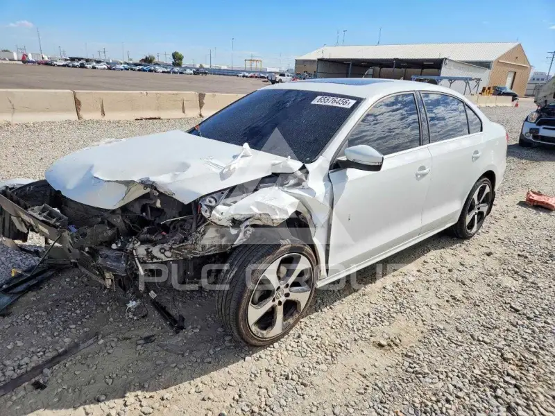 2015 Volkswagen Jetta photo