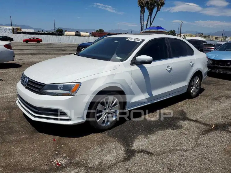 2015 Volkswagen Jetta фото