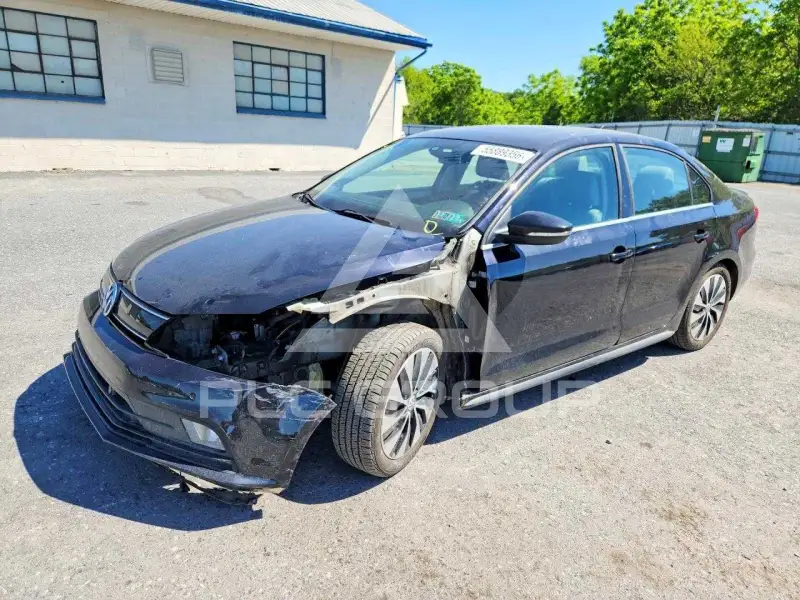 2015 Volkswagen Jetta photo