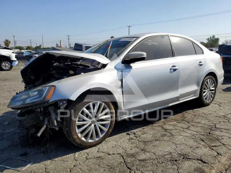 2015 Volkswagen Jetta фото