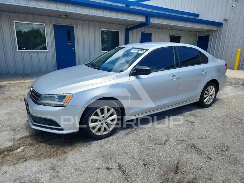 2015 Volkswagen Jetta фото
