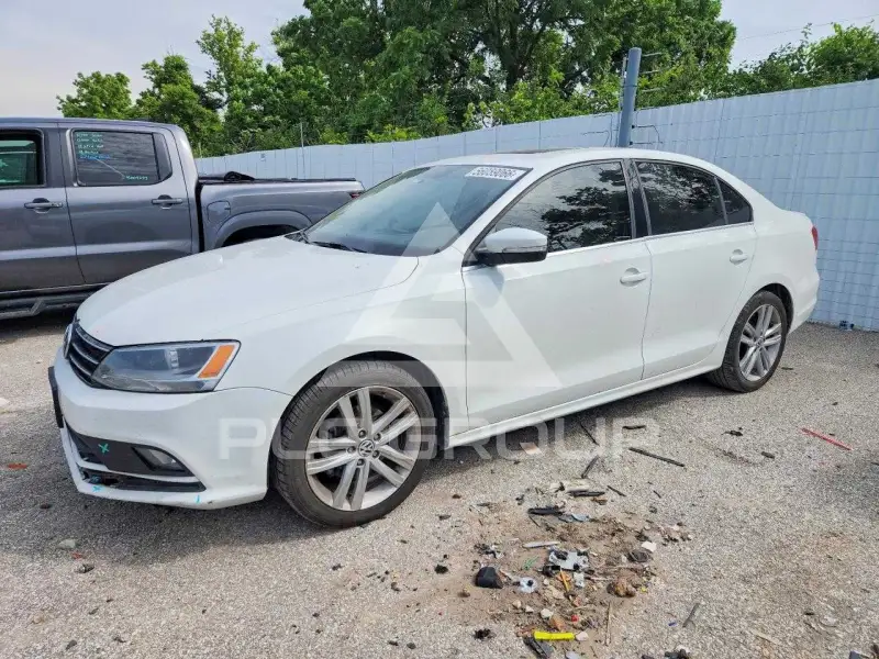2015 Volkswagen Jetta photo