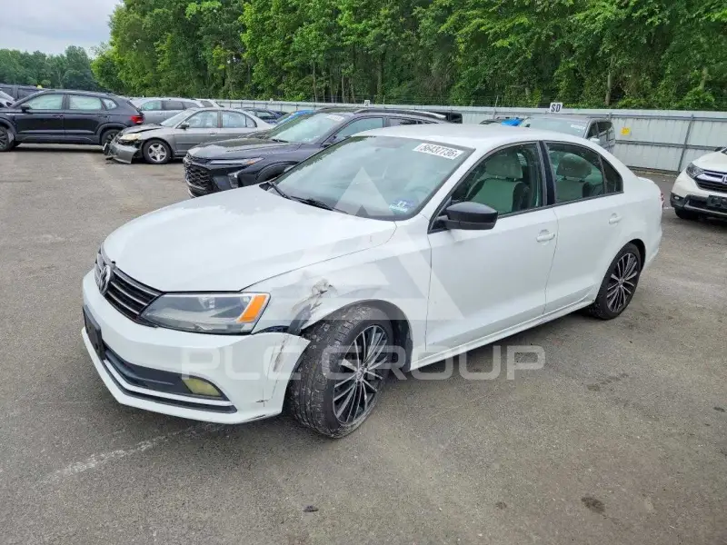 2015 Volkswagen Jetta фото