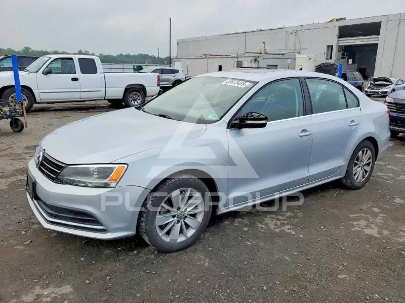 2015 Volkswagen Jetta photo