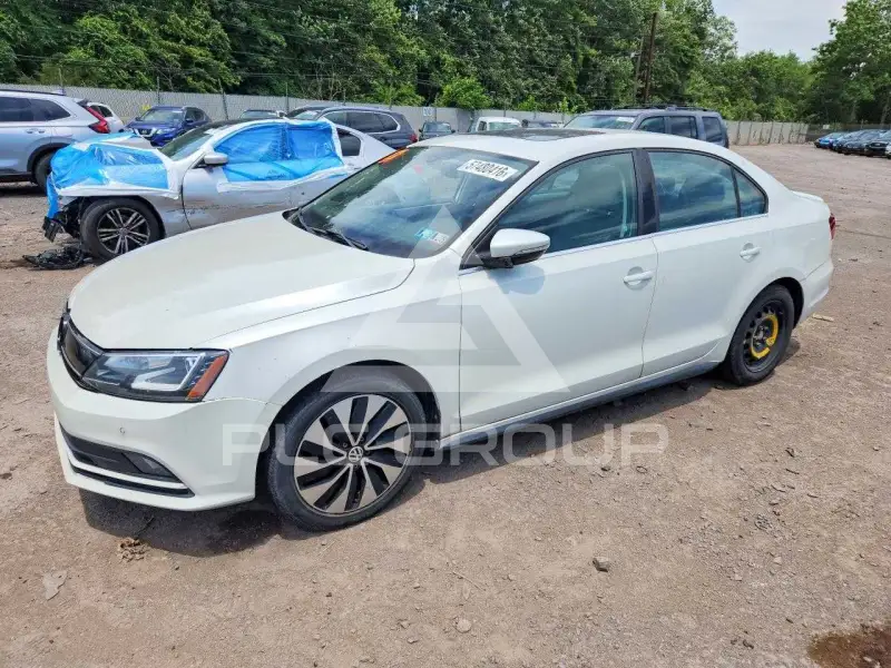 2015 Volkswagen Jetta photo