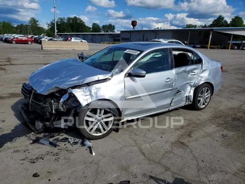 2015 Volkswagen Jetta фото