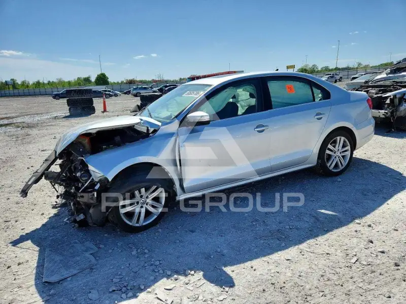 2015 Volkswagen Jetta фото