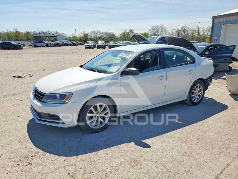 2015 Volkswagen Jetta photo