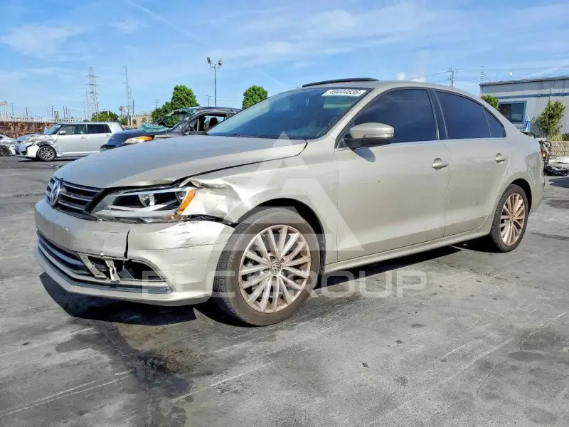 2015 Volkswagen Jetta photo