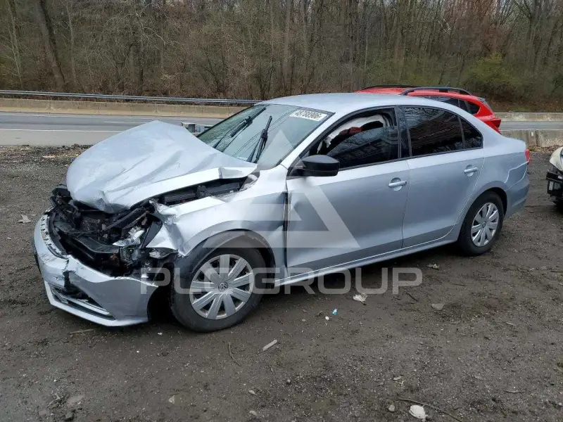 2015 Volkswagen Jetta photo