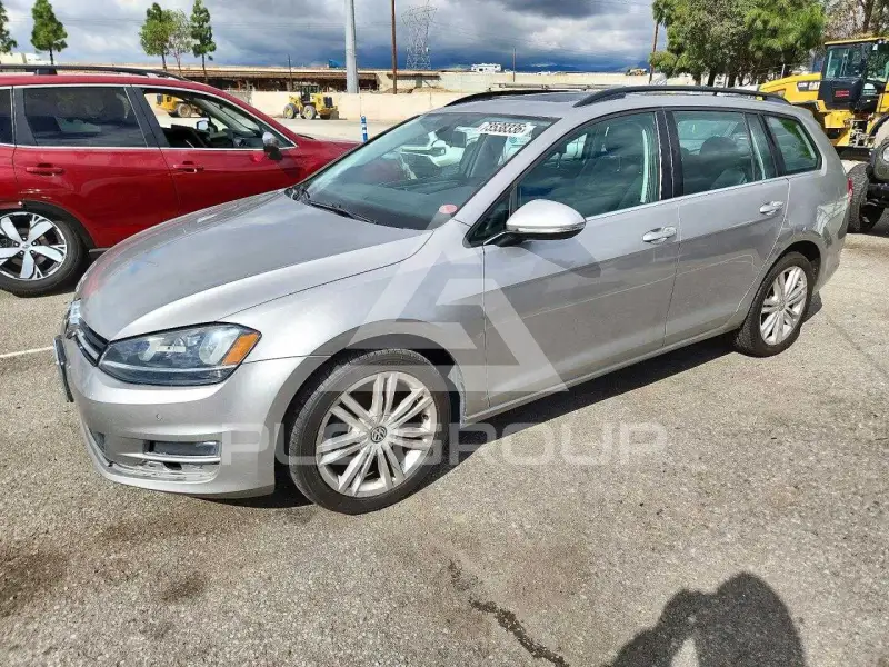 2015 Volkswagen GOLF фото