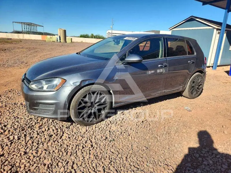 2015 Volkswagen GOLF photo