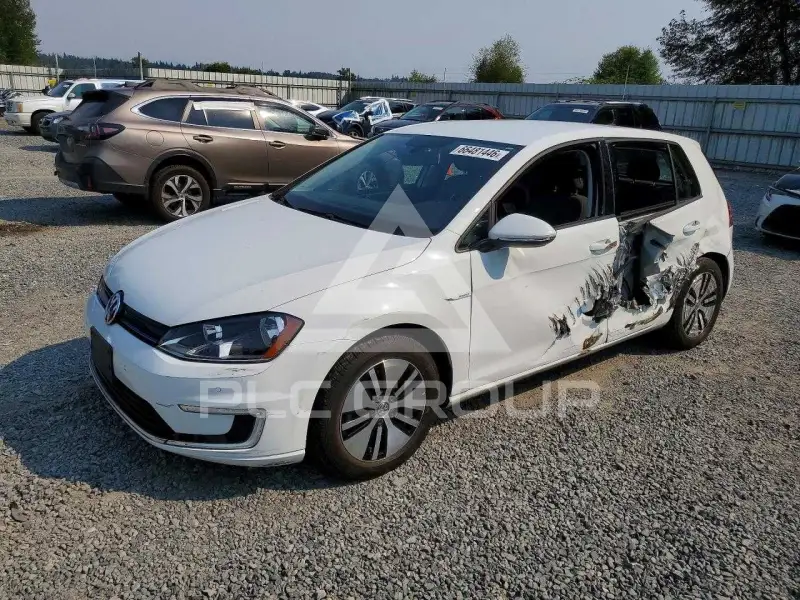 2015 Volkswagen GOLF фото